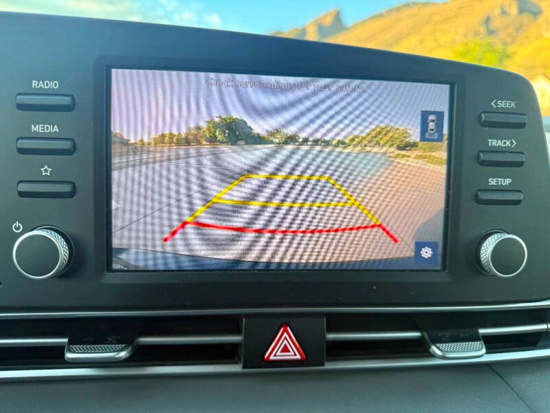 2021 Hyundai Elantra