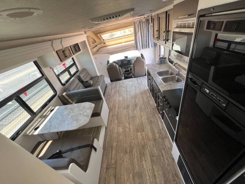 2018 Entegra Coach Odyssey 29V