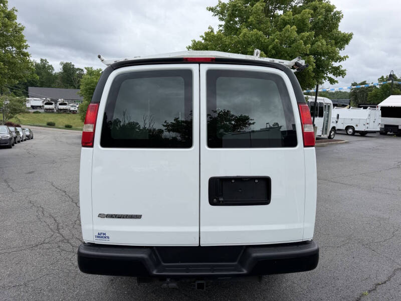 2018 Chevrolet Express 2500