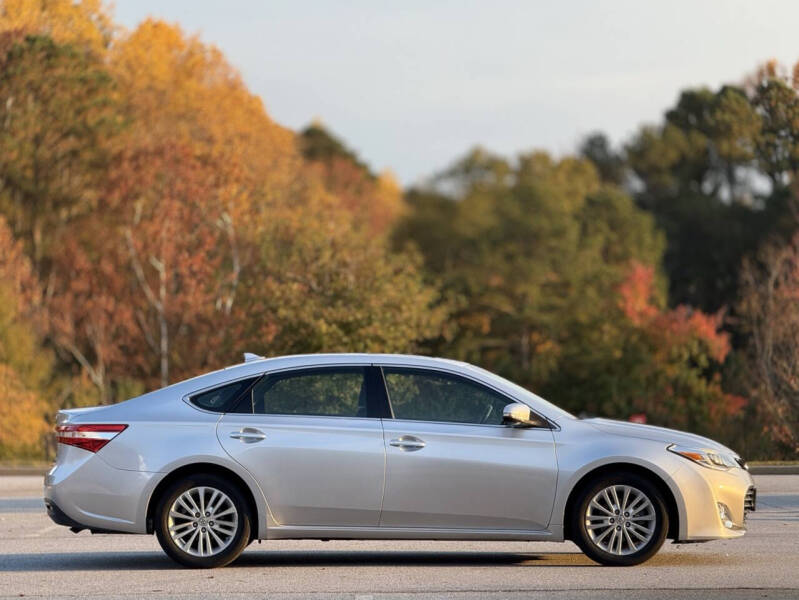 2013 Toyota Avalon Hybrid Limited