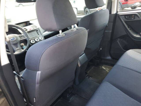 2016 Subaru Forester 2.5i