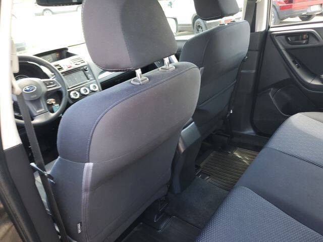 2016 Subaru Forester 2.5i