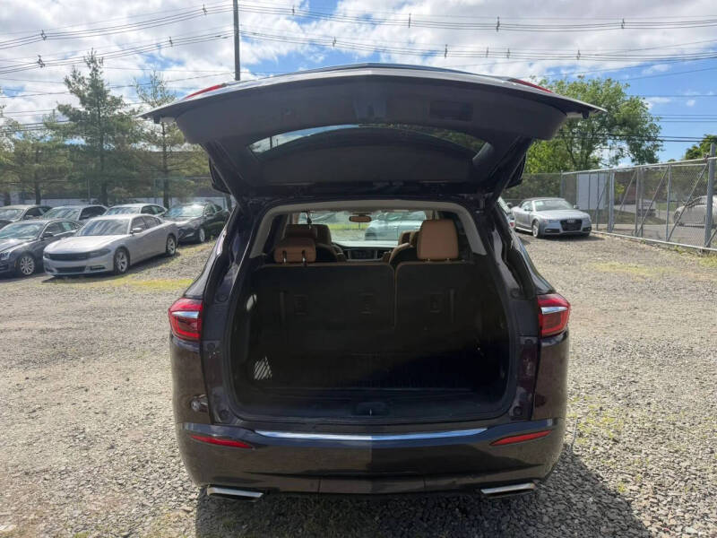 2018 Buick Enclave Essence