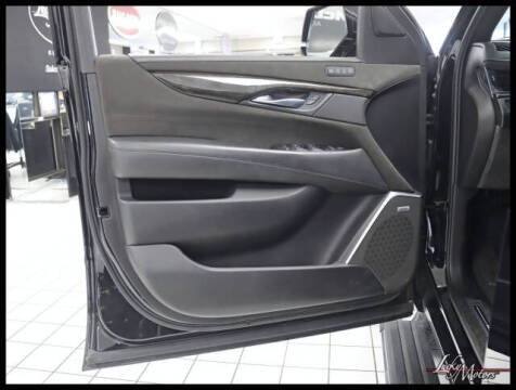 2018 Cadillac Escalade Platinum