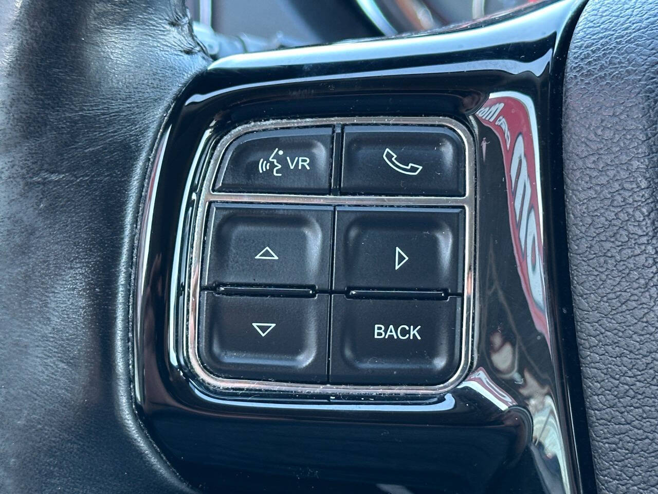 ChryslerTown and Country36