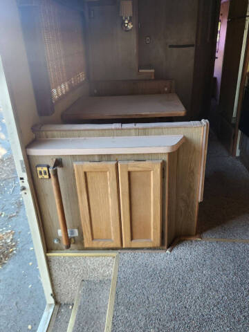 1989 Pace American 37F