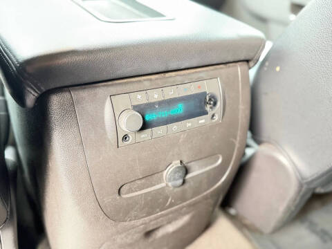 2013 Chevrolet Suburban LS