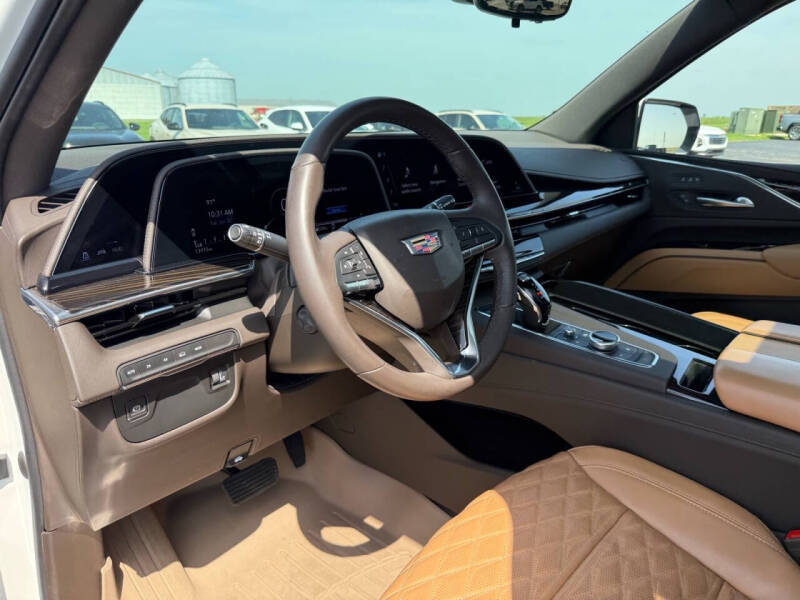 2023 Cadillac Escalade Premium Luxury