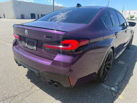 2022 BMW M5