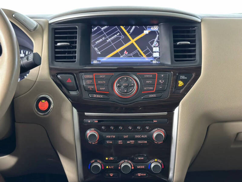 2013 Nissan Pathfinder Platinum