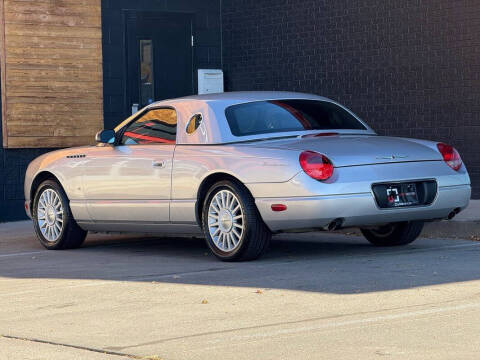 2004 Ford Thunderbird Deluxe