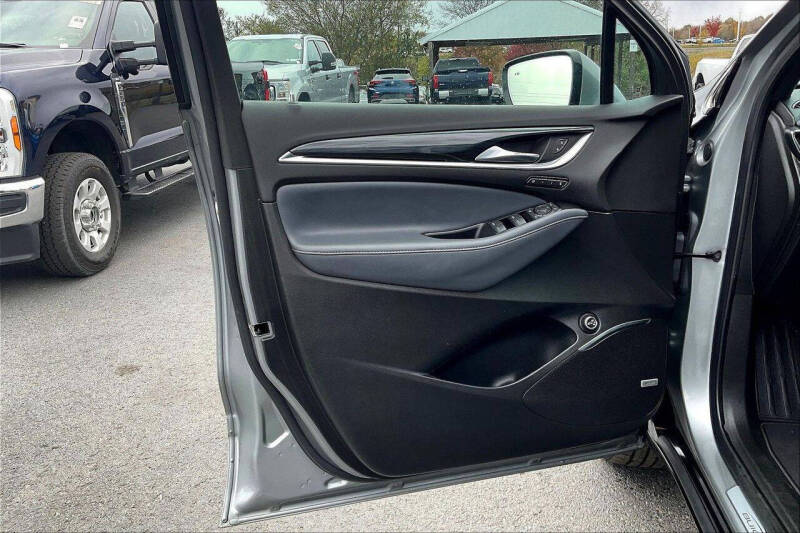 2024 Buick Enclave Premium