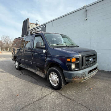 2011 Ford E-Series E-350 SD