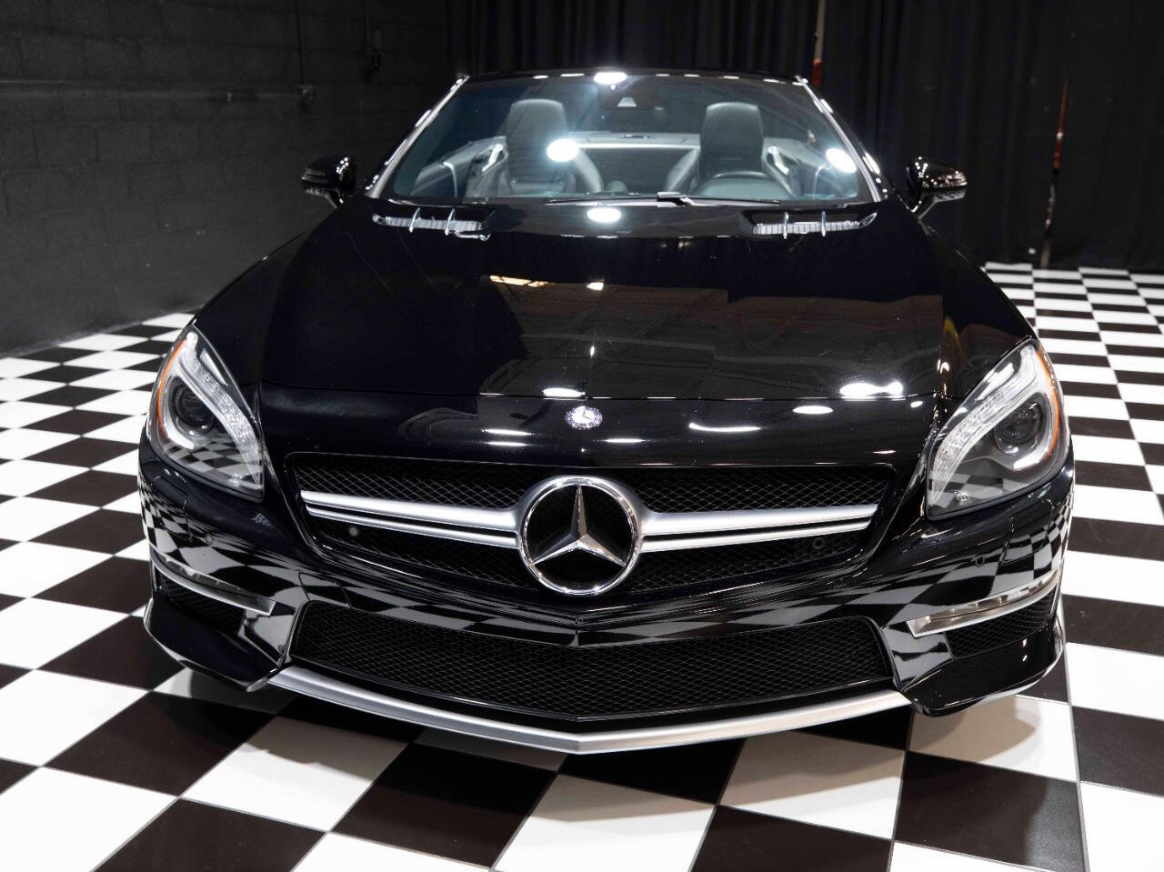 2013 Mercedes-Benz SL-Class 13