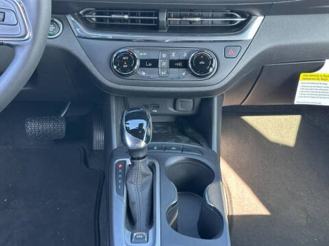 2025 Buick Envista Preferred