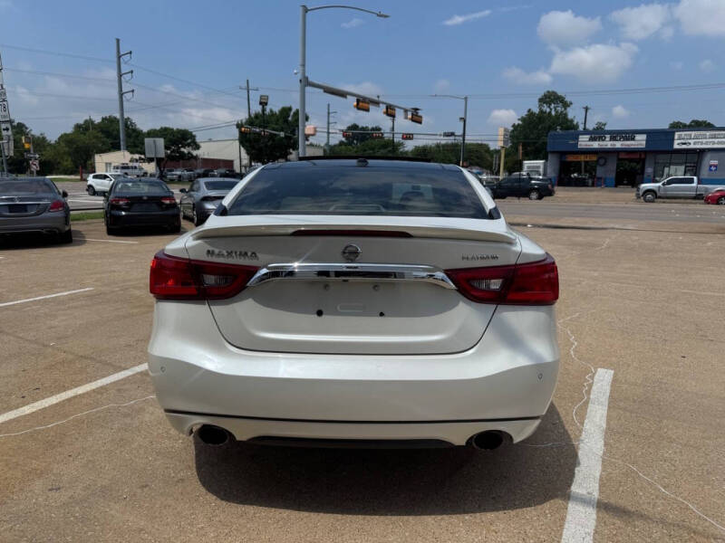 2017 Nissan Maxima Platinum