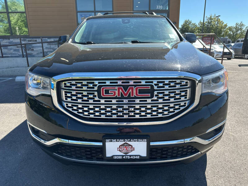 2018 GMC Acadia Denali