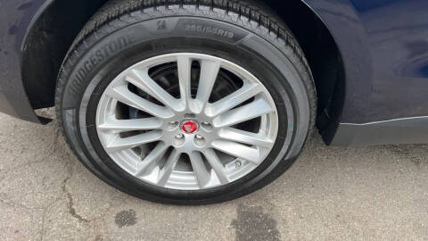 2017 Jaguar F-PACE 35t Prestige