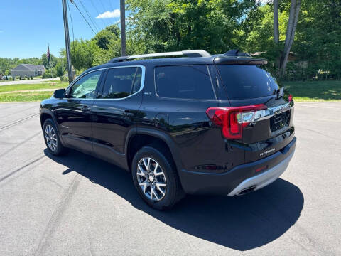 2022 GMC Acadia SLT