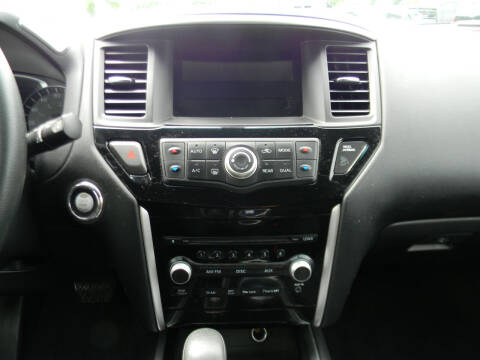 2016 Nissan Pathfinder