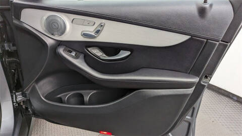 2017 Mercedes-Benz GLC GLC 300