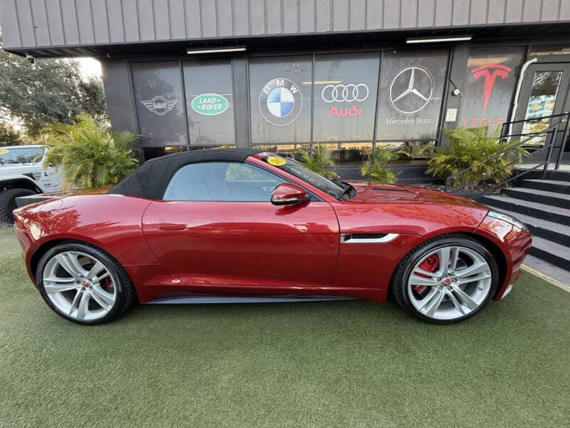 2015 Jaguar F-TYPE V8 S