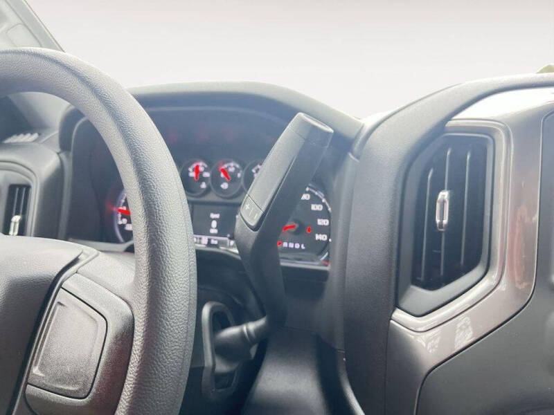 2025 GMC Sierra 2500HD Pro