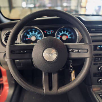 2010 Ford Mustang V6 Premium