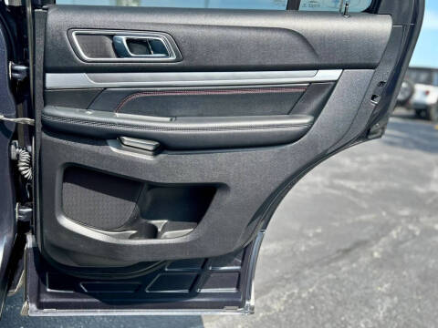 2017 Ford Explorer Sport
