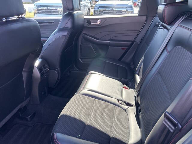 2025 Ford Escape ST-Line