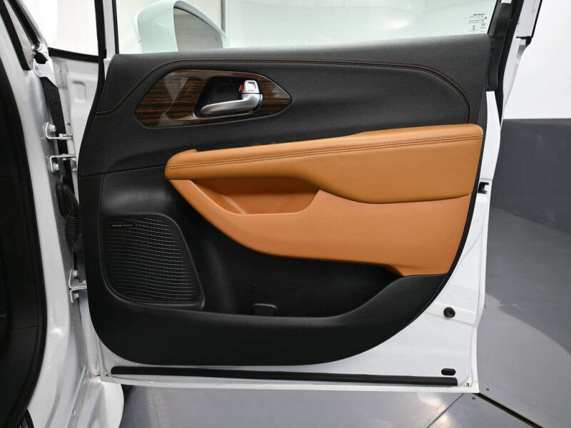 2022 Chrysler Pacifica Pinnacle