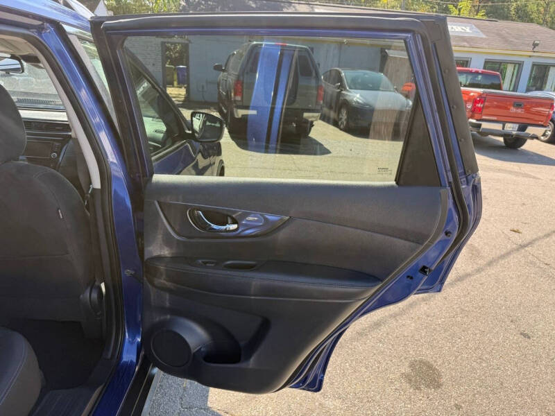 2019 Nissan Rogue SV