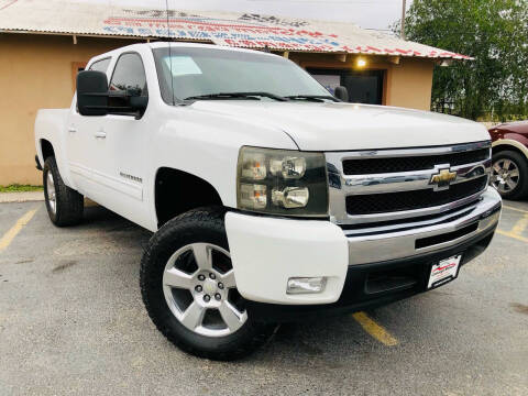 2011 Chevrolet Silverado 1500 for sale at CAMARGO MOTORS in Mercedes TX