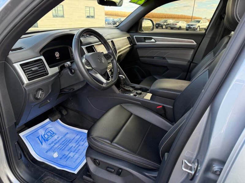 2022 Volkswagen Atlas Cross Sport V6 SE 4Motion