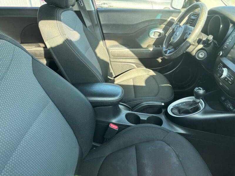 2019 Kia Soul +