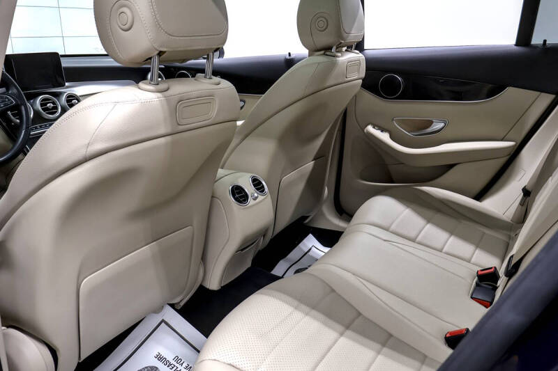 2019 Mercedes-Benz GLC GLC 300