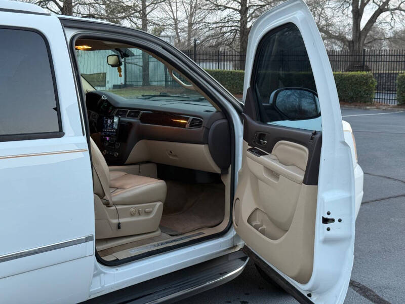 2011 GMC Yukon Denali