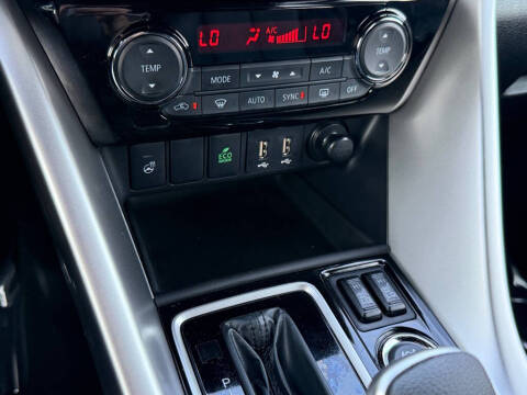 2026 Mitsubishi Eclipse Cross SEL