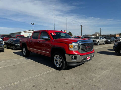 2014 GMC Sierra 1500 for sale at UNITED AUTO INC in South Sioux City NE