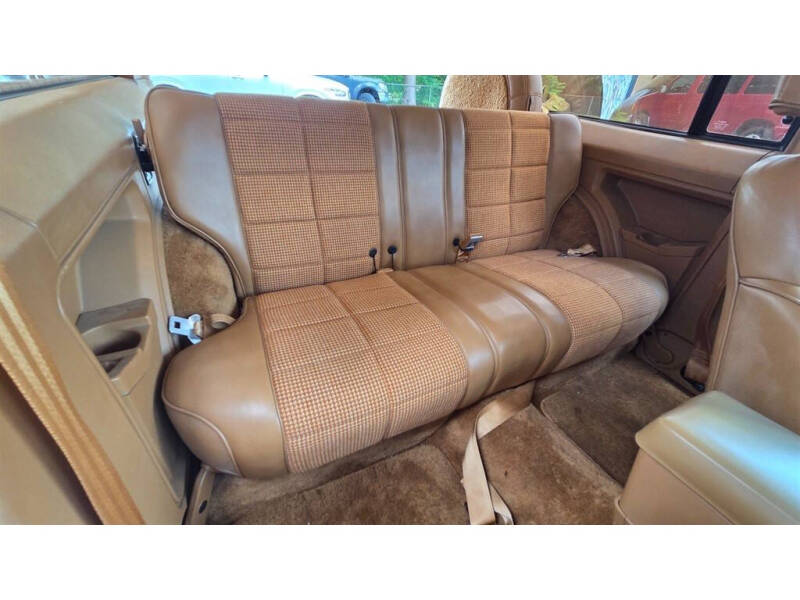 1986 Jeep Cherokee Laredo