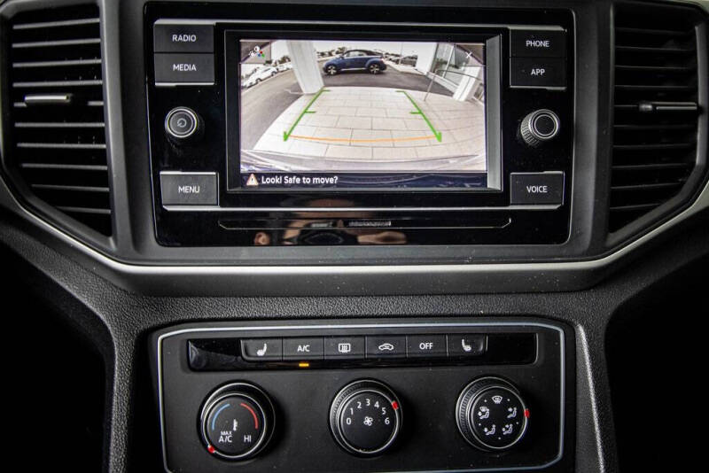 2023 Volkswagen Atlas Cross Sport SE