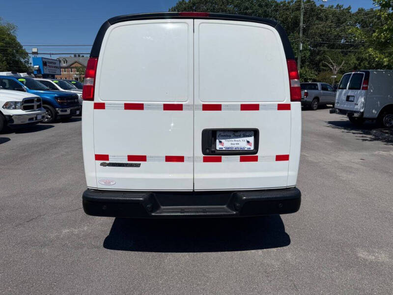 2020 Chevrolet Express 2500