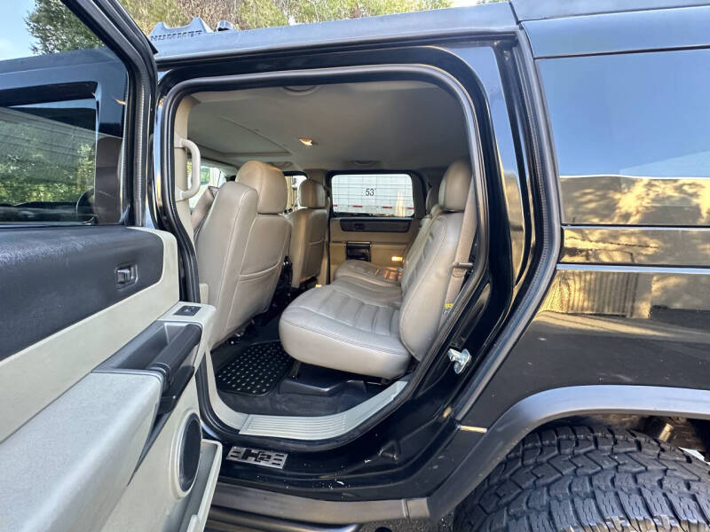 2004 HUMMER H2