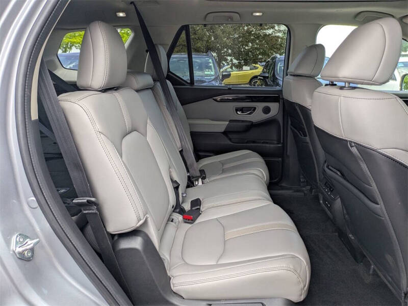 2024 Honda Pilot Touring