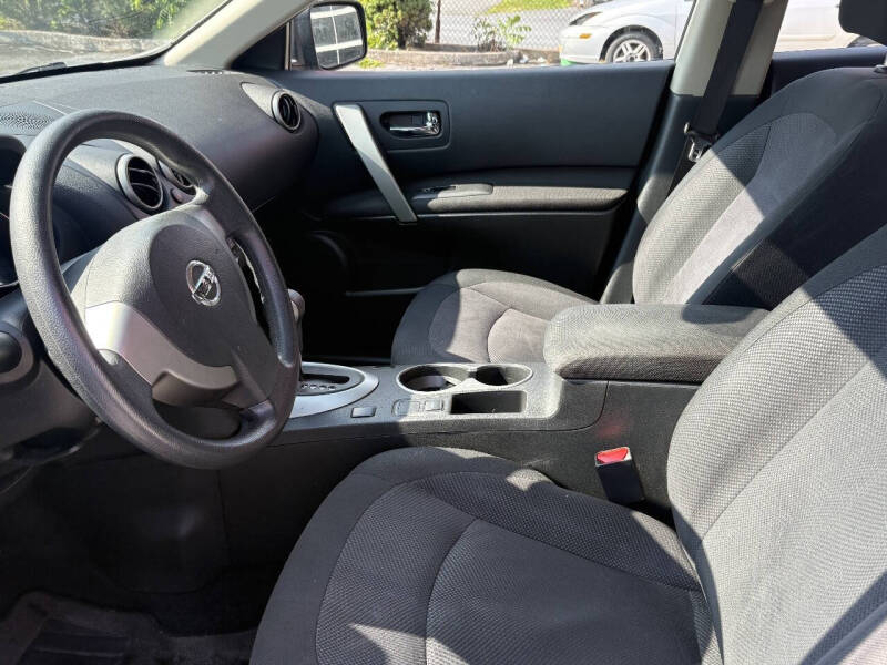 2014 Nissan Rogue Select S