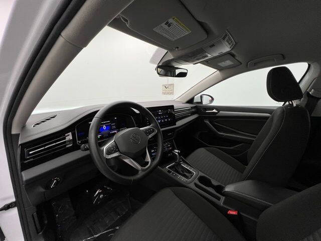 2025 Volkswagen Jetta S