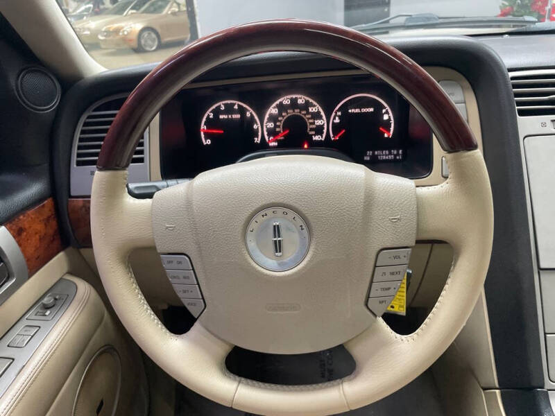 2006 Lincoln Navigator Ultimate