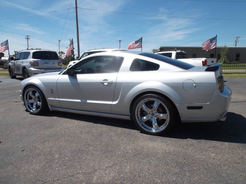 2009 Ford Mustang GT Deluxe