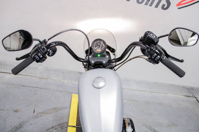 2020 Harley-Davidson Iron 883