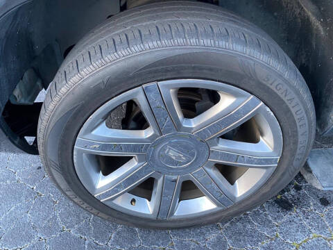 2011 Cadillac Escalade Premium